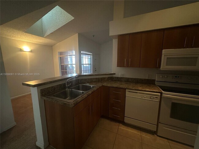 Building Photo - 1125 Crystal Way