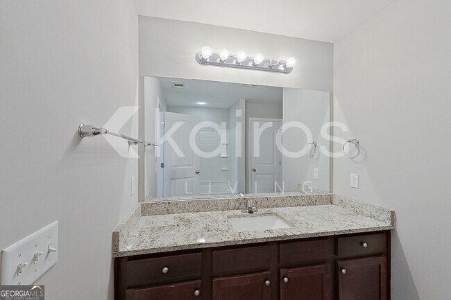 Building Photo - 101 St Phillip Wy