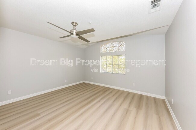 Building Photo - 7882 Angus Way