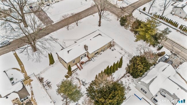 Building Photo - 5 Arden Rd