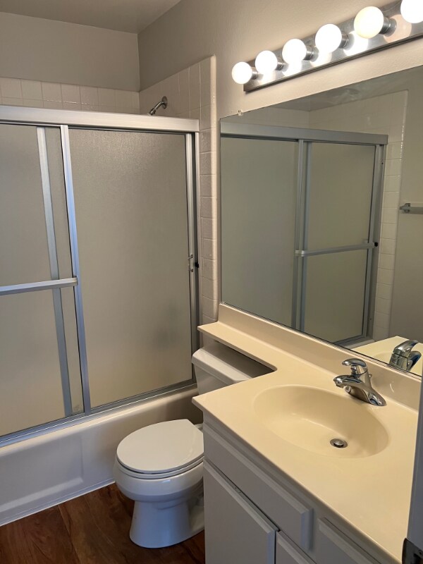 Building Photo - 4874 Thille St