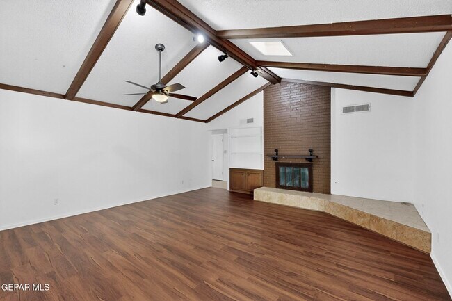 Building Photo - 1509 Lost Padre Mine Dr