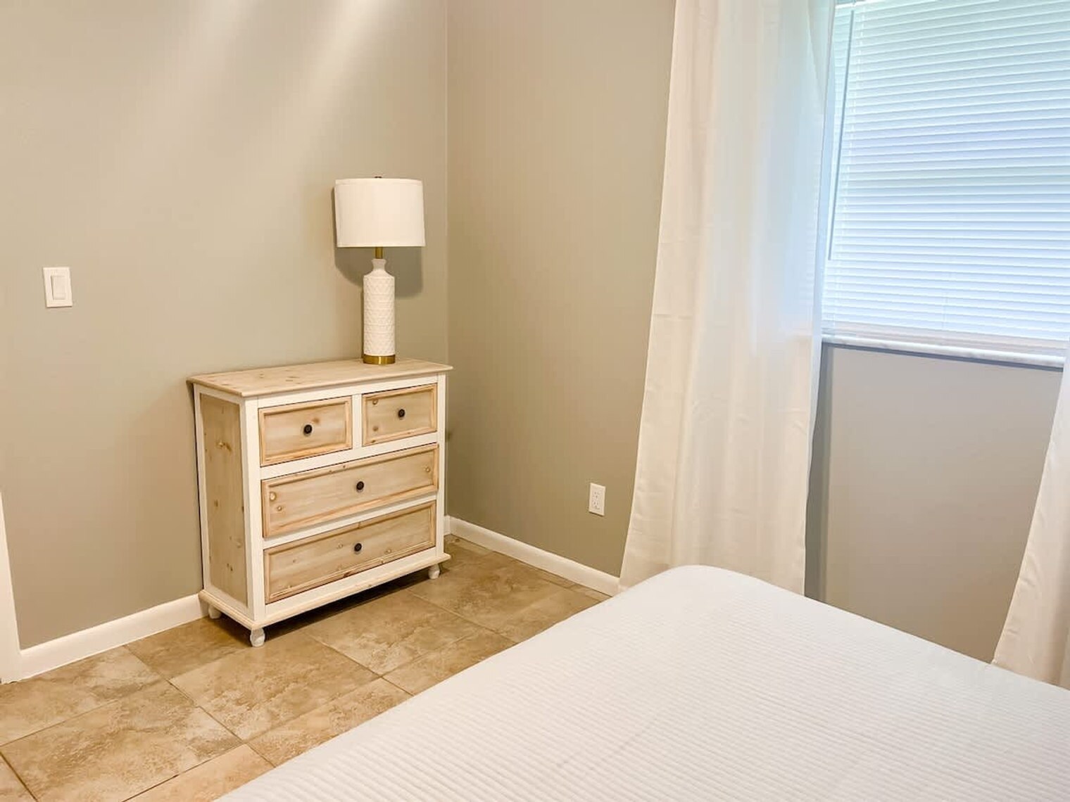 Building Photo - 13921 19th St