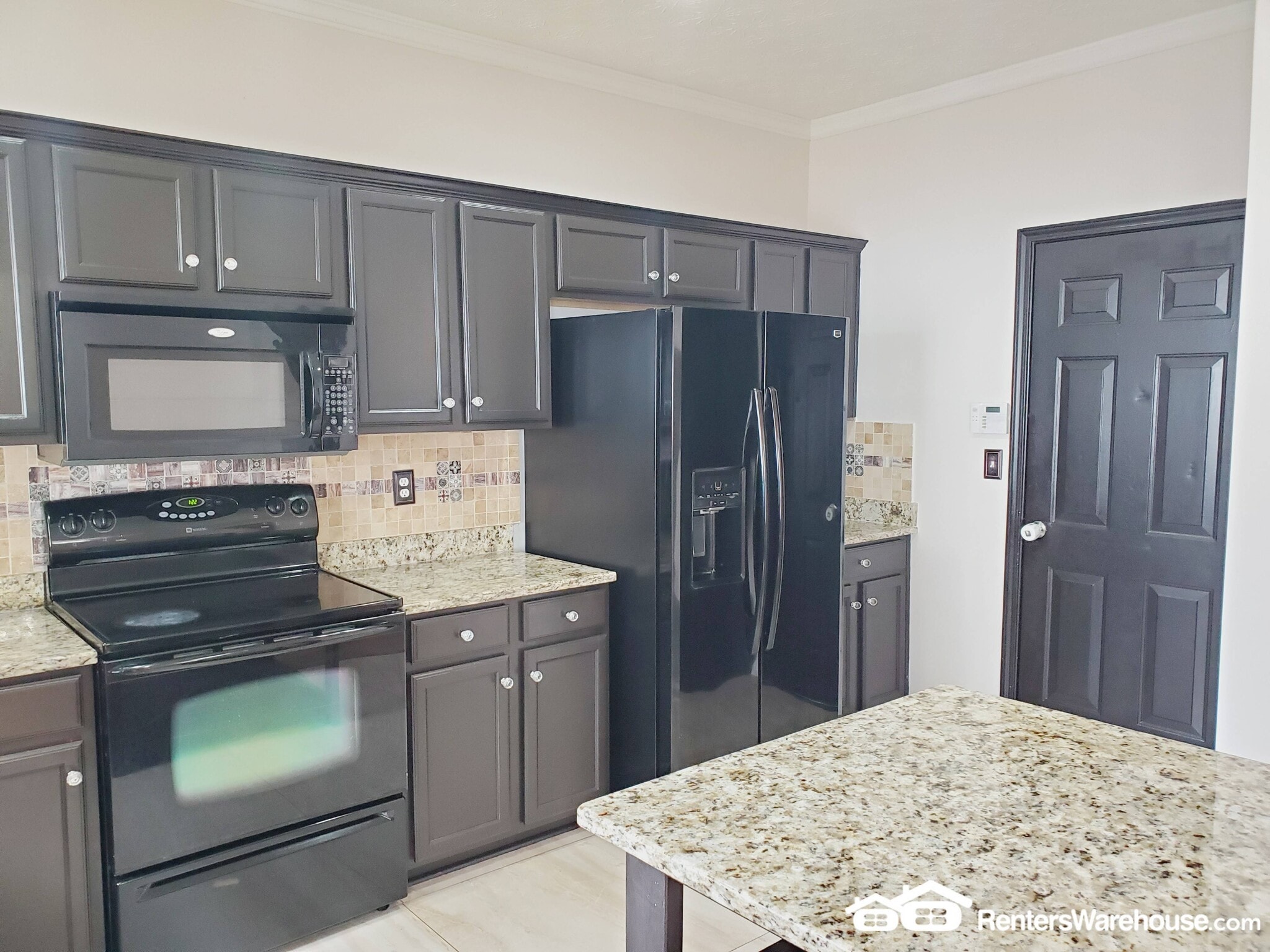 Building Photo - 3934 Cutler Donahoe Way