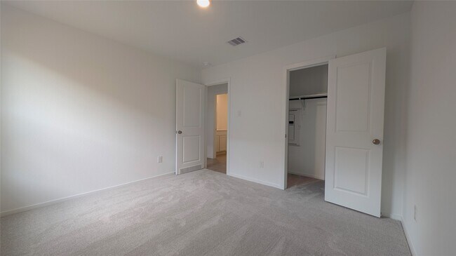 Building Photo - 21702 Cottonwood Mdws Trl