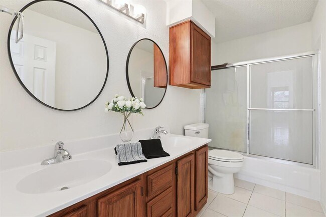 Building Photo - 13302 Black Canyon Dr