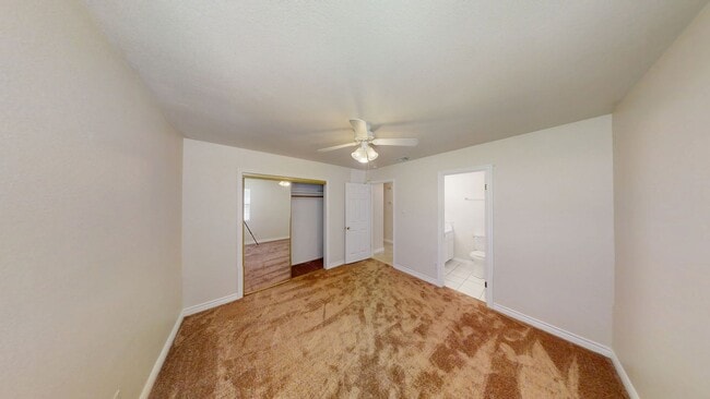 Building Photo - 11942 Douglas St