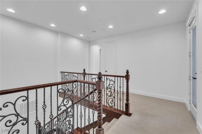 Building Photo - 11280 Granite Ridge Dr