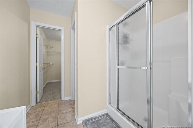 Building Photo - 3805 Sunchase Dr
