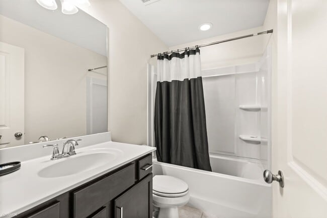 Building Photo - 3 br, 2.5 bath House - 839 Regal Lane