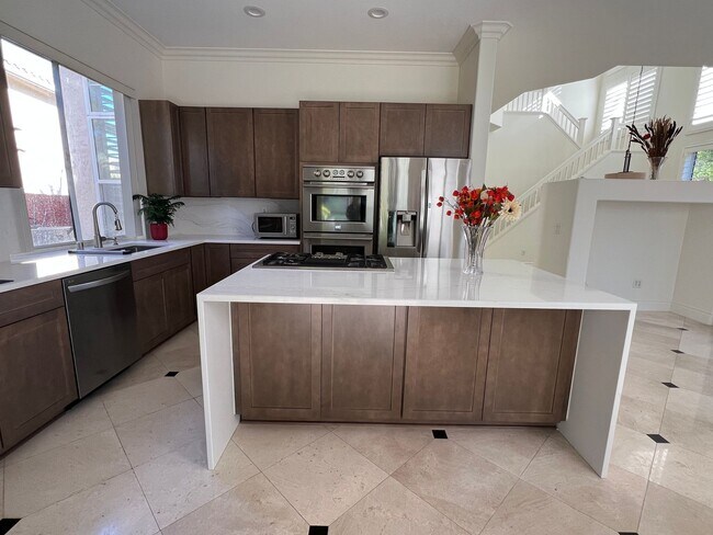Building Photo - Beautifully Remodeled Poway Home