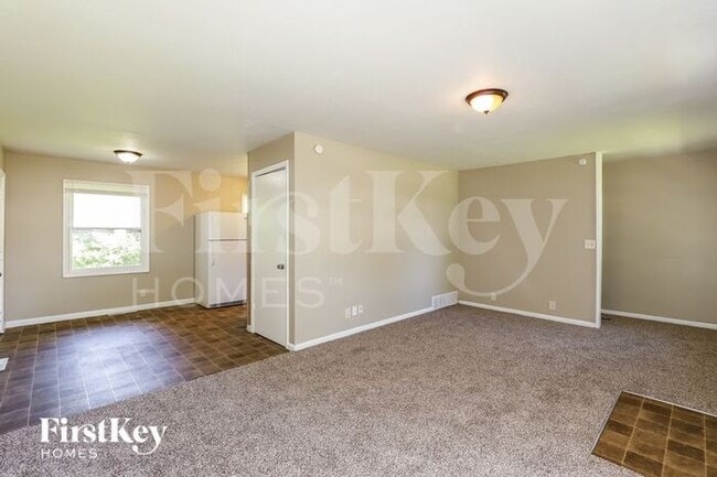 Primary Photo - 7501 E 52 Terrace