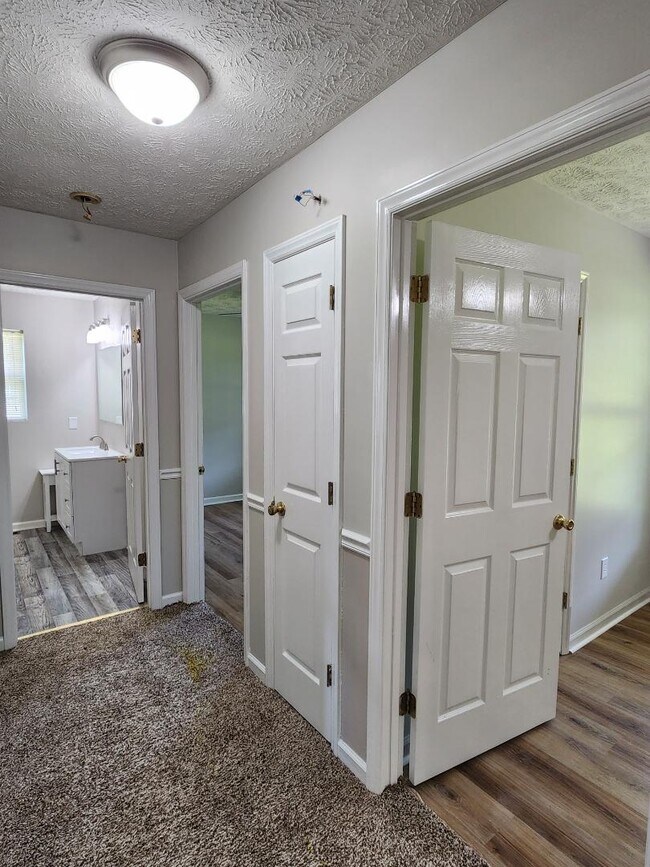 Building Photo - 5444 Rockfish Rd