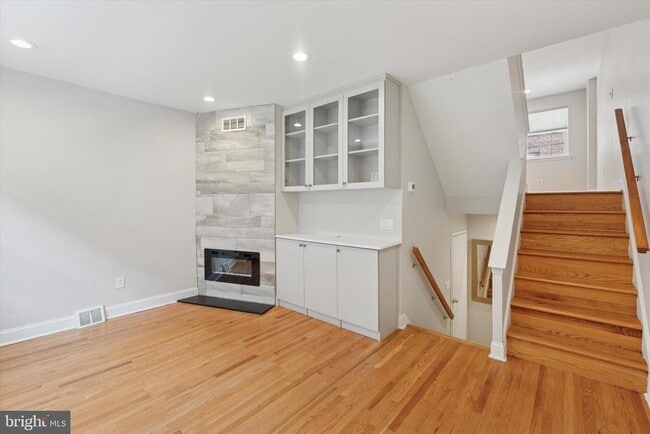 Building Photo - 514 Randolph Ct