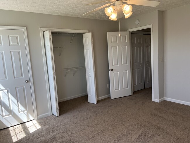 Building Photo - 6317 Wellington Walk Way