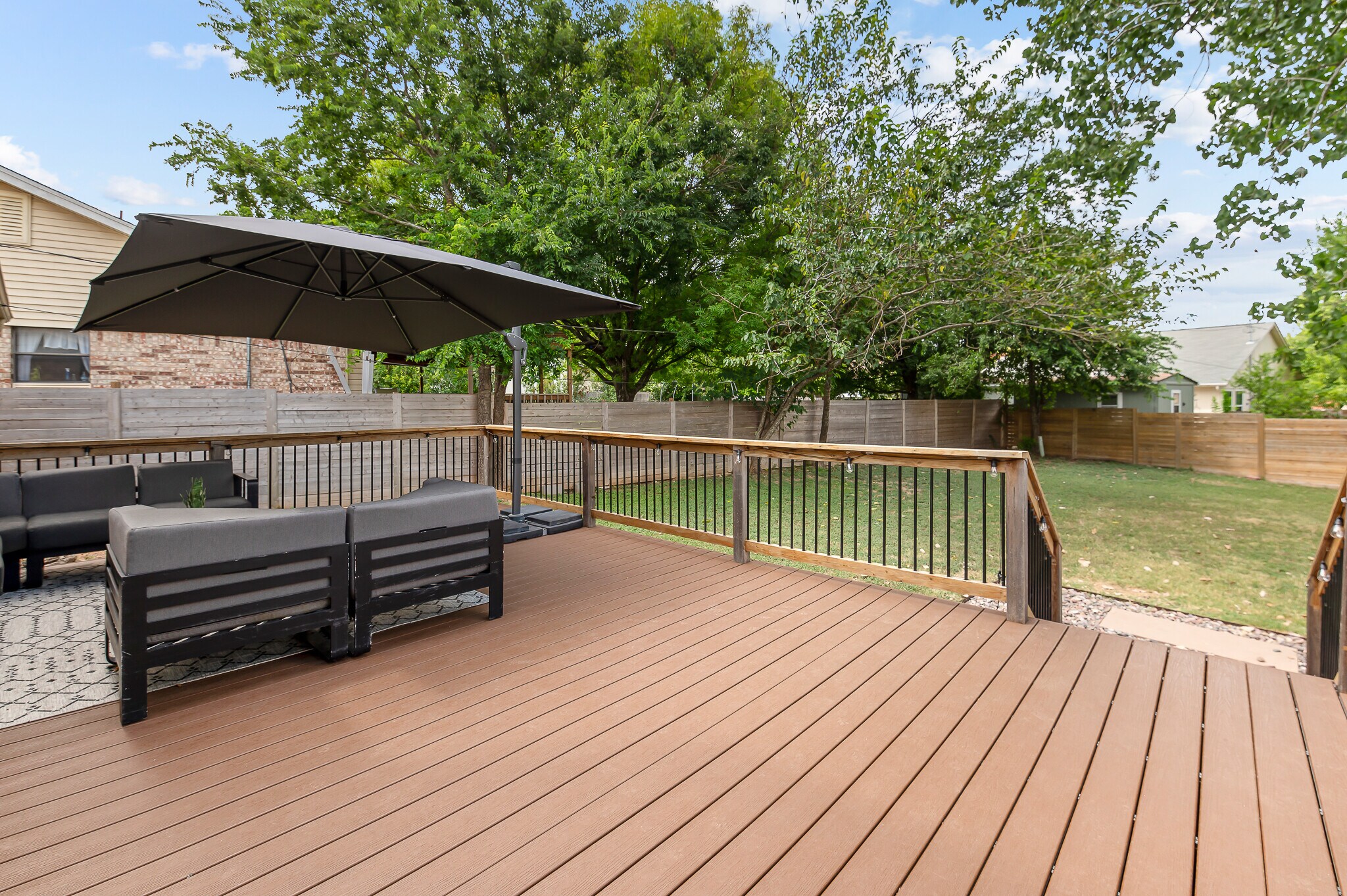 Building Photo - 2110 Spring Breeze Dr
