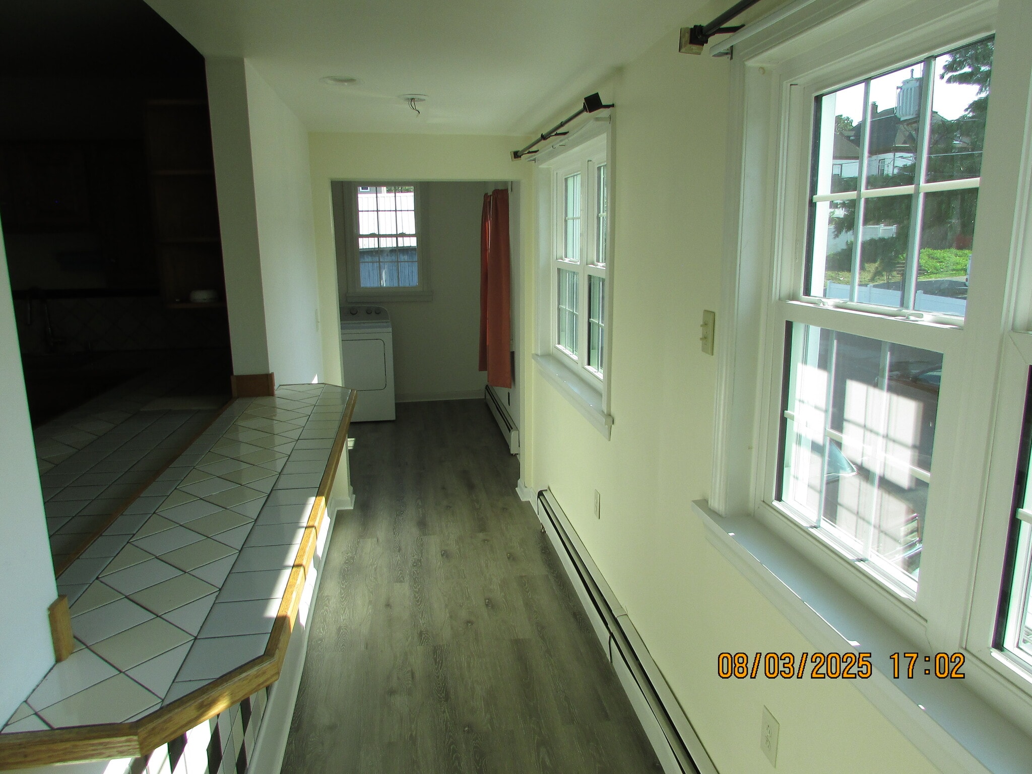 Building Photo - 746 W Milton St