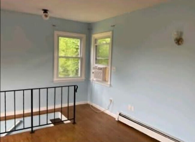 Building Photo - 41 Johnson St