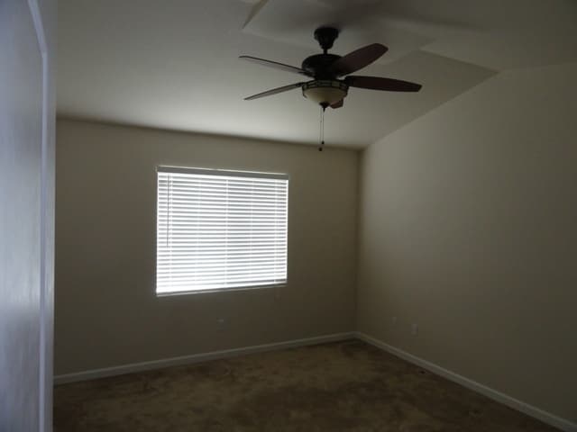 Building Photo - Newer 3 Bedroom 2 Bath Home in Tacoma