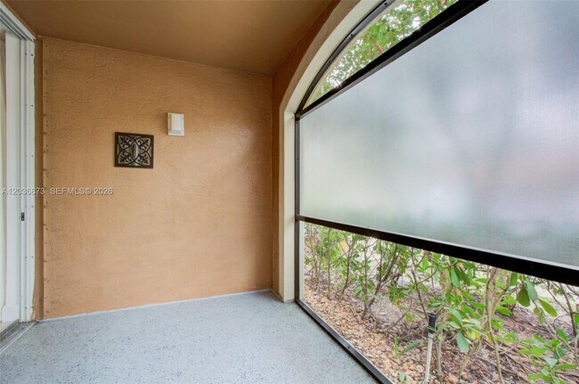 Building Photo - 4824 N State Rd 7