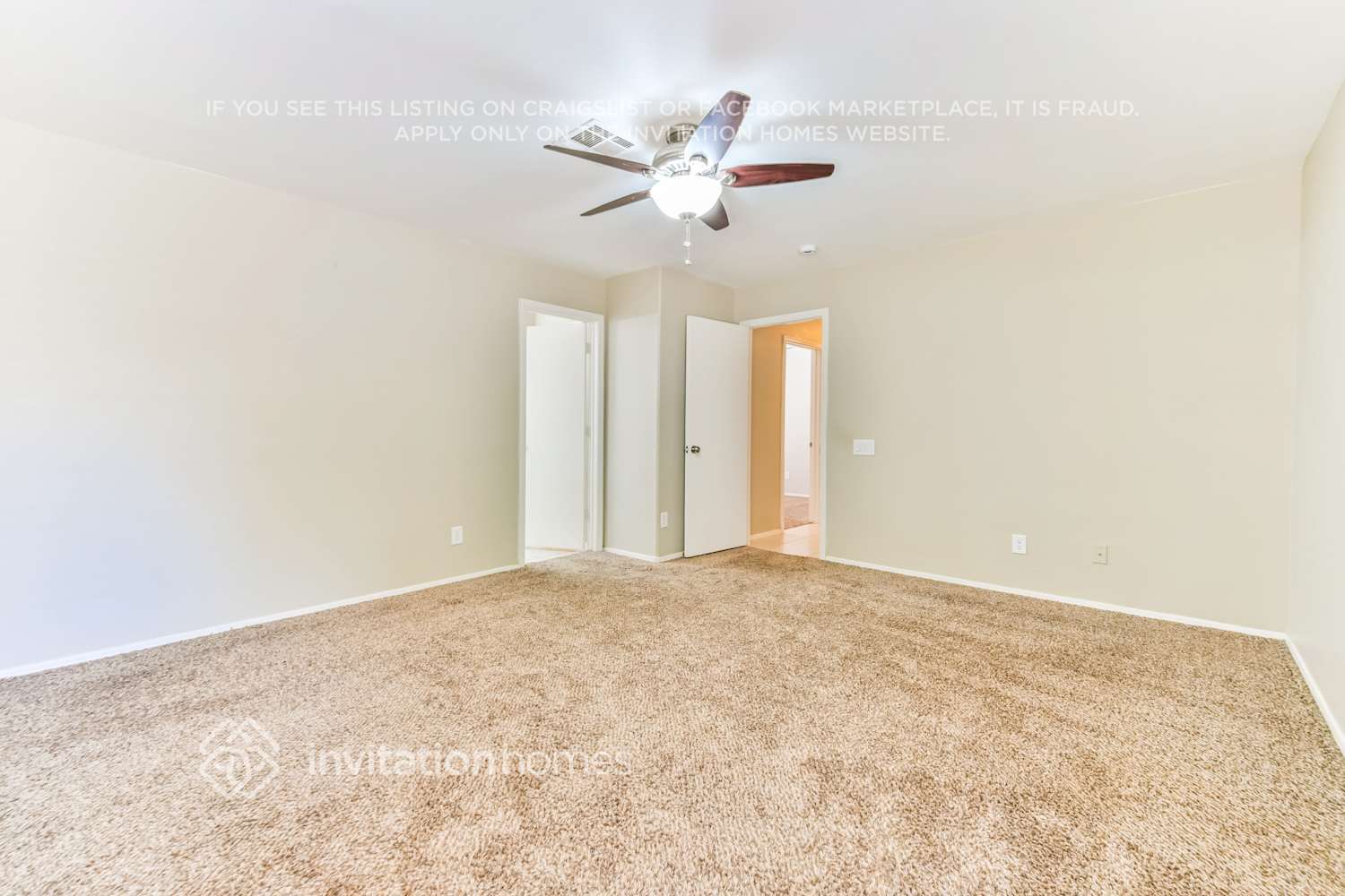 Building Photo - 706 S Golden Key St