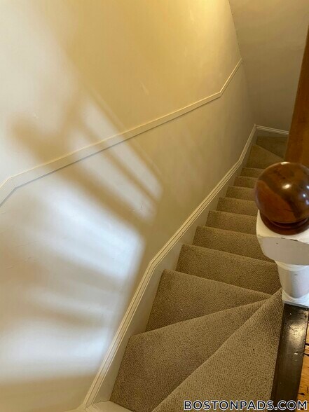 Building Photo - 30 Healey St