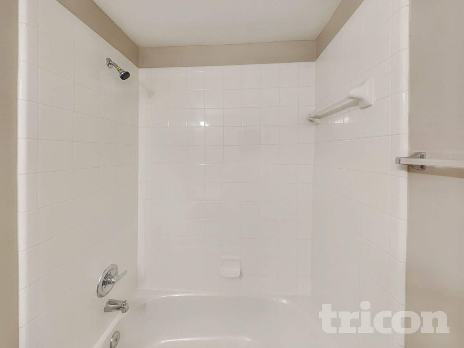 Building Photo - 715 Pequin Rd