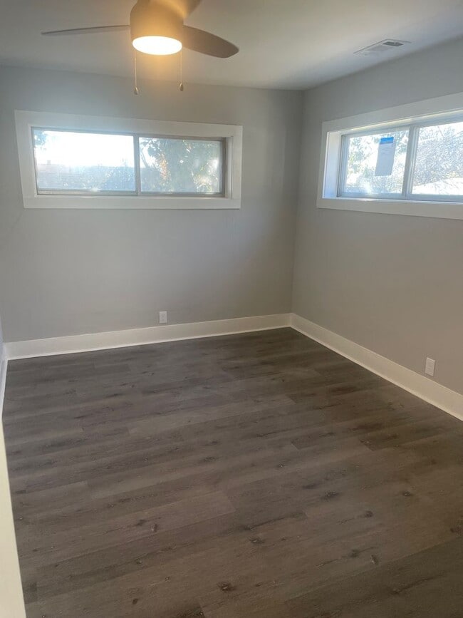 Building Photo - 3 Bedroom 1 Bath Home Near Downtown Benton