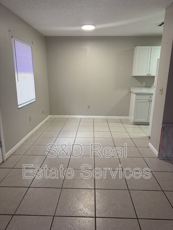 Building Photo - 3009 Allred Dr