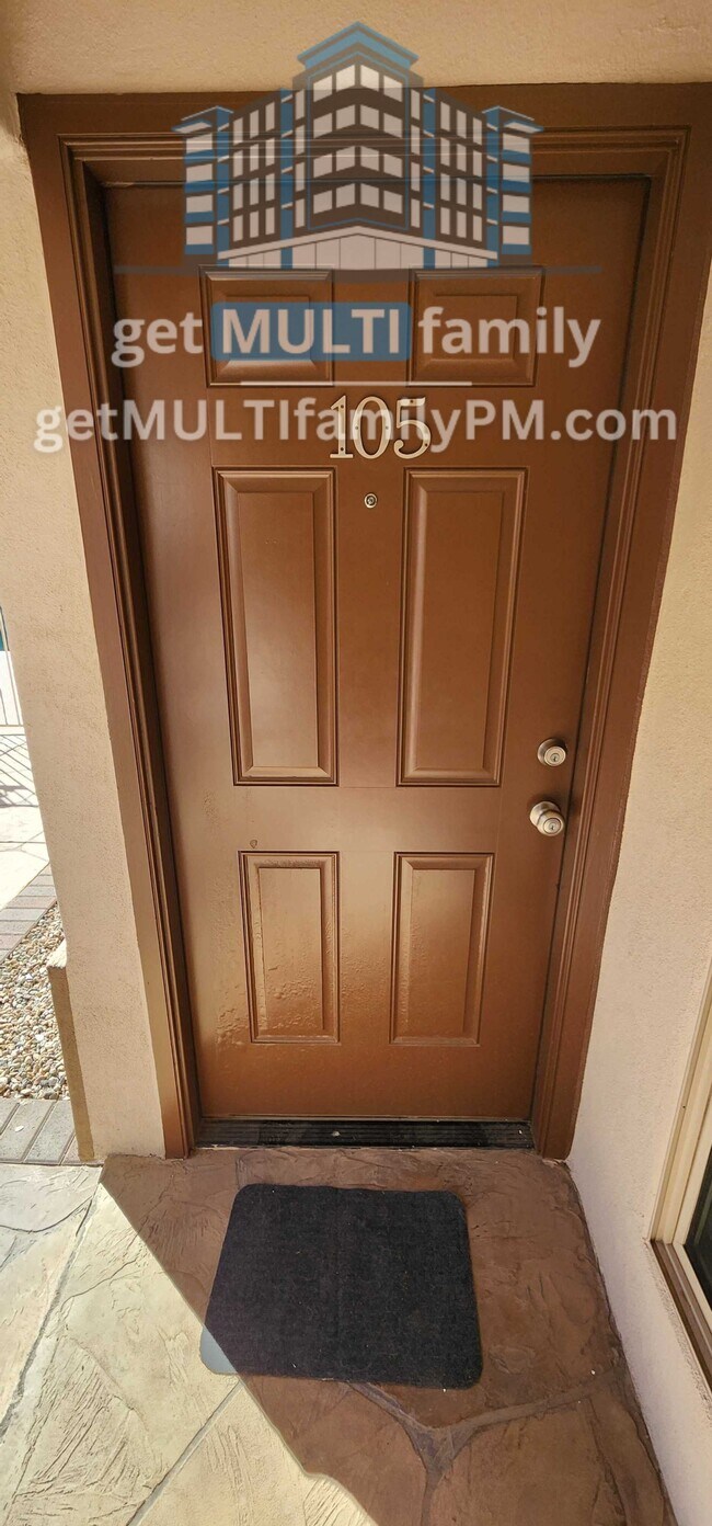 Building Photo - 3619 E Monterosa St