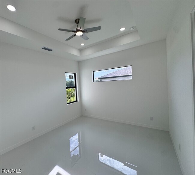 Building Photo - 4121 NW 22nd St
