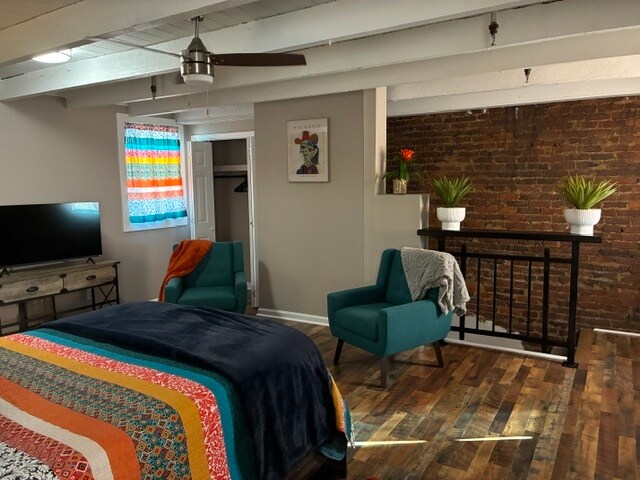 Building Photo - 145 South St