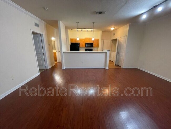 Building Photo - 8290 Gate Pkwy W