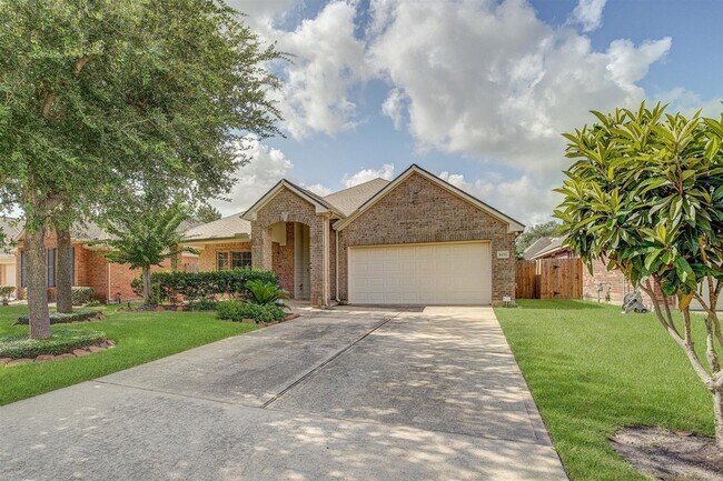 Building Photo - 16011 Belleshire Glen Ln