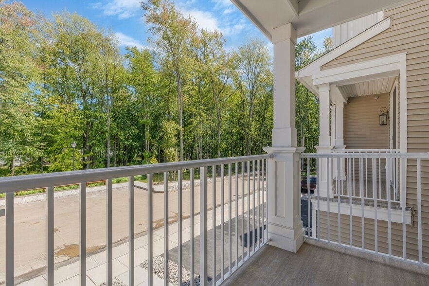 Building Photo - 219 Myrtle Rd