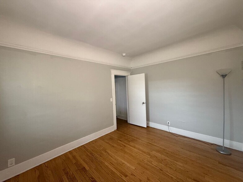 Building Photo - 244 W 49th St