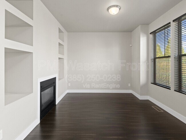 Building Photo - 4721 W Zig Zag Rd