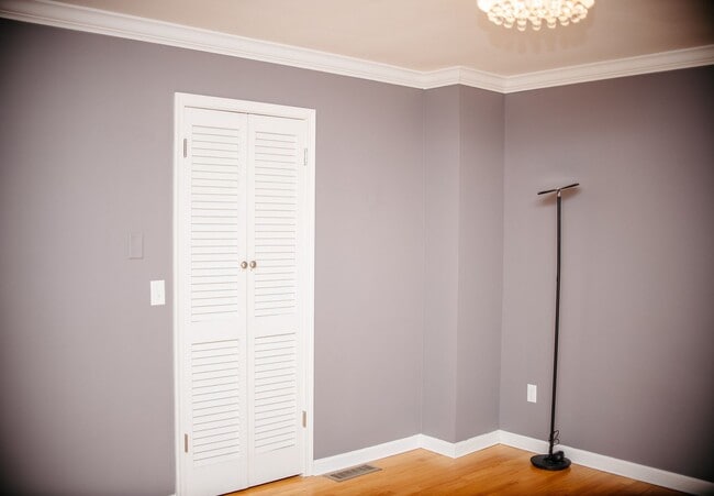 Building Photo - 1449 Jill Dr