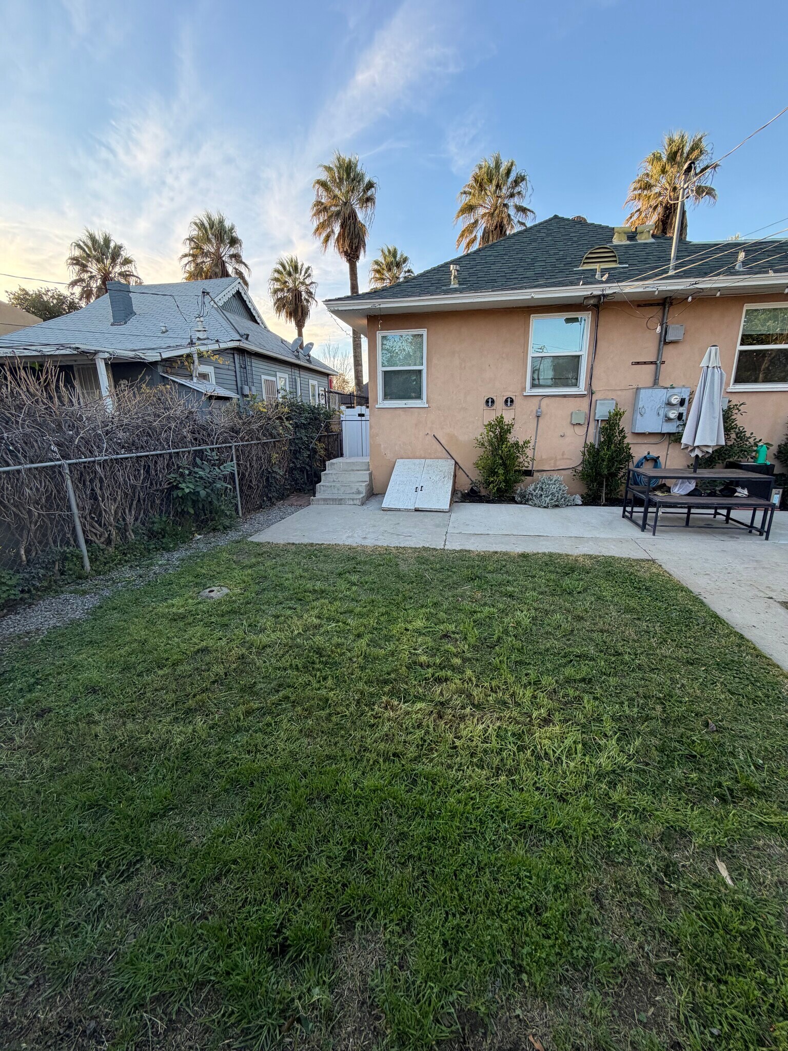 Building Photo - 3460 Brockton Ave