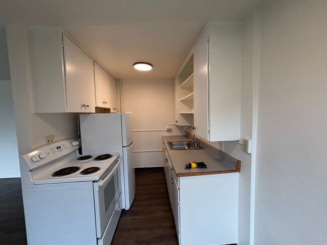 Interior Photo - The Norman Apartments