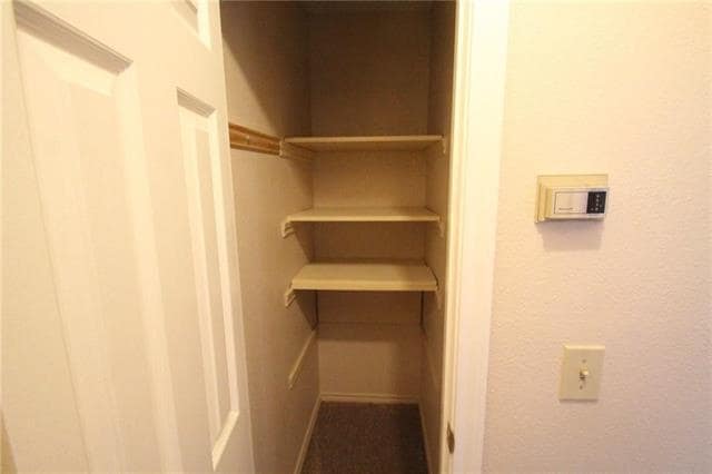 Building Photo - 4108 Mesa Dr