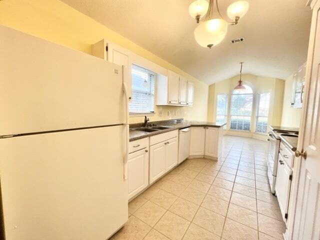 Building Photo - 4190 White Tail Cir