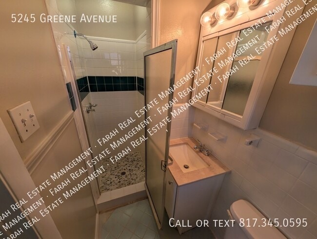 Building Photo - 5245 Greene Ave