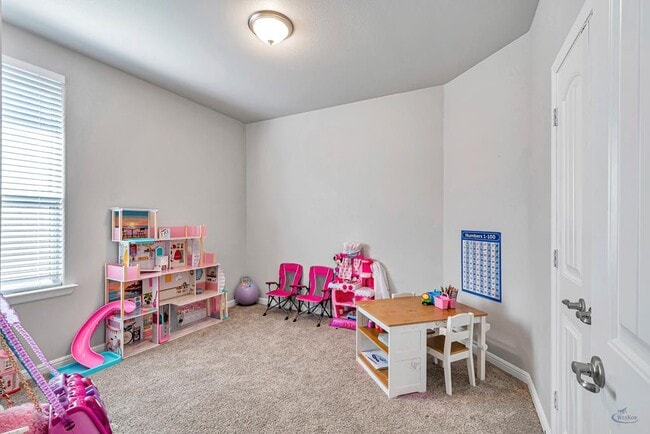 Building Photo - 6104 Bobwhite Rd