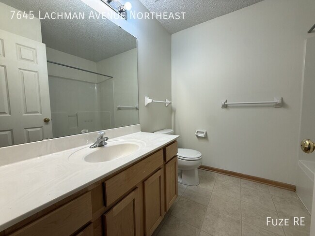 Building Photo - 7645 Lachman Ave NE