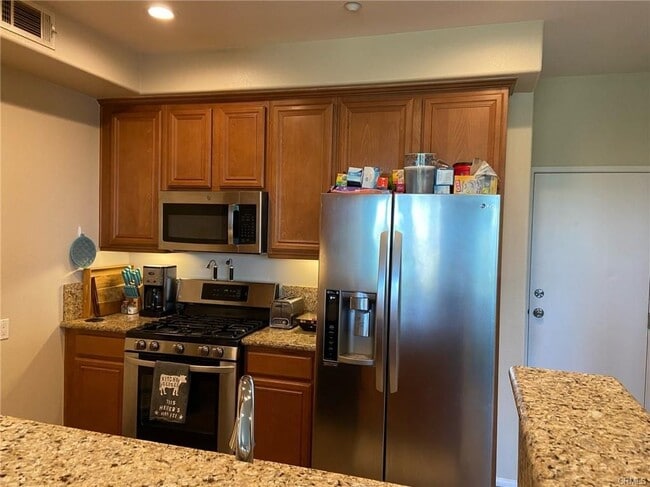 Building Photo - 31144 Strawberry Tree Ln