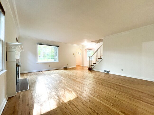 Building Photo - 94 Jennette Dr