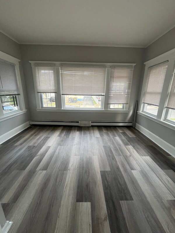 Building Photo - 181 N Munn Ave