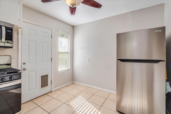 Building Photo - 4603 Jinx Ave