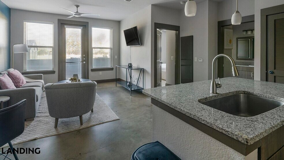 Building Photo - 14805 Grisby Rd